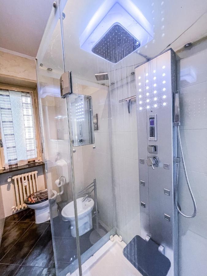 Myhouse Inn Traiano - Affitti Brevi Italia Turin Luaran gambar